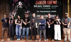 Film Janur Ireng, Tora Sudiro tak cuma belajar menari tapi belajar berantem juga