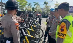 Polres Tegal Kota cek kendaraan patroli dan ambulans untuk Operasi Lilin Candi 2025