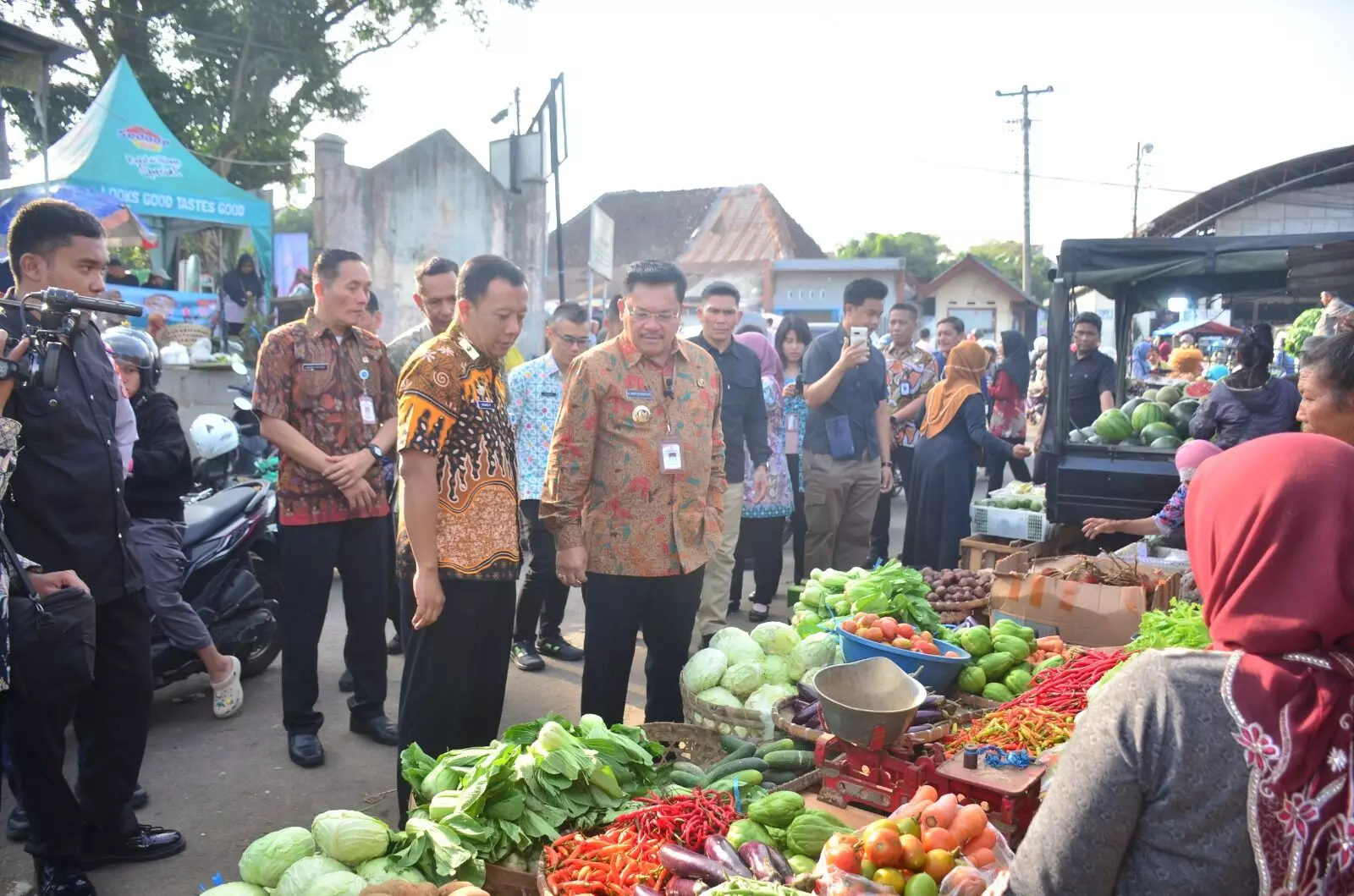 Jelang Nataru, harga sembako di Salatiga merangkak naik Jelang Nataru, harga sembako di Salatiga merangkak naik