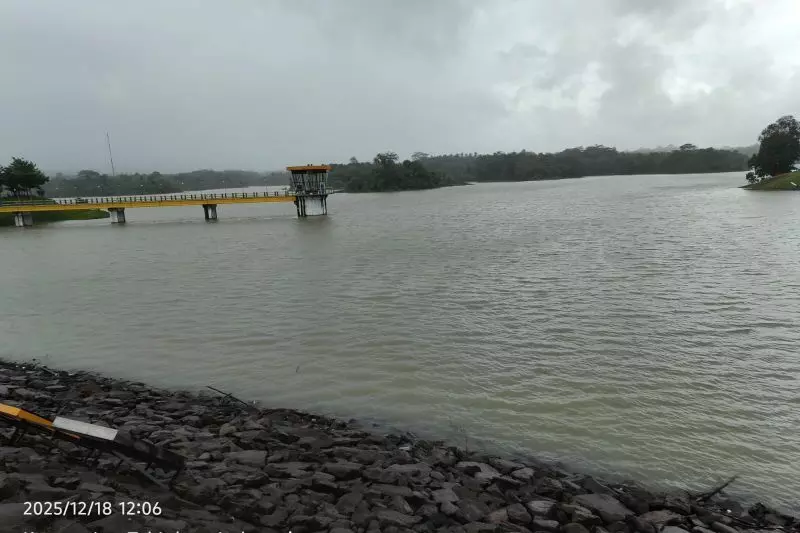 BBWS C3 sebut Bendungan Sindangheula limpas dalam kondisi normal BBWS C3 sebut Bendungan Sindangheula limpas dalam kondisi normal