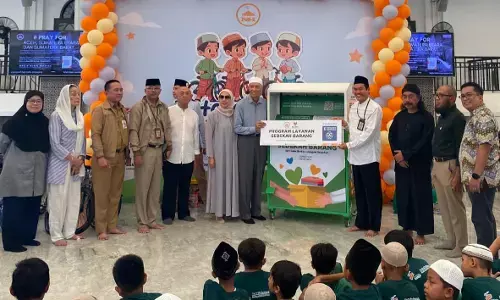 Bangun kepedulian, BAZNAS dan Masjid Nurul Hidayah luncurkan Program Sedekah Barang Bangun kepedulian, BAZNAS dan Masjid Nurul Hidayah luncurkan Program Sedekah Barang