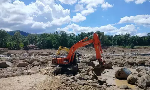 BPBD Agam sebut satu dusun masih terisolasi akibat bencana BPBD Agam sebut satu dusun masih terisolasi akibat bencana