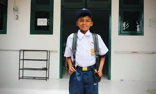 Bersyukur ada Sekolah Rakyat, perjuangan bocah pencari pala kembali bersekolah