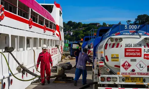 Pertamina Patra Niaga suplai BBM dukung Program Mudik Natal Gratis Pertamina Patra Niaga suplai BBM dukung Program Mudik Natal Gratis