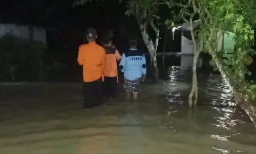 Sejumlah rumah hingga ponpes di Cinangka Serang terendam banjir