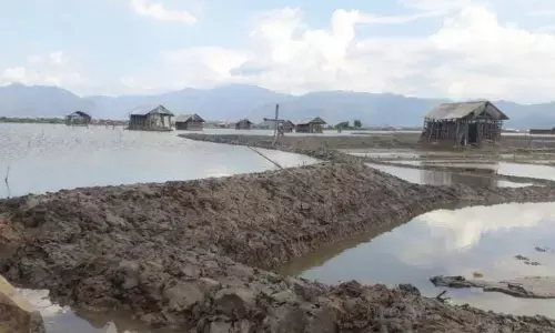 BMKG rilis peringatan dini banjir rob setinggi 2 meter di NTB BMKG rilis peringatan dini banjir rob setinggi 2 meter di NTB