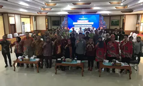 Penyuluhan hukum Universitas Ibnu Chaldun Jakarta kepada masyarakat di Bali Penyuluhan hukum Universitas Ibnu Chaldun Jakarta kepada masyarakat di Bali