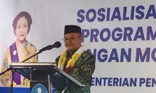 Mendikdasmen: Rp2 juta untuk guru terdampak bencana bukan tunjangan Mendikdasmen: Rp2 juta untuk guru terdampak bencana bukan tunjangan