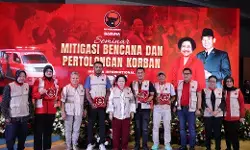 Megawati temui korban Bencana Aceh, Sumbar, dan Jabar
