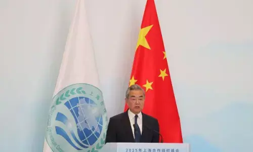 Menlu China lakukan komunikasi dengan Kamboja dan Thailand