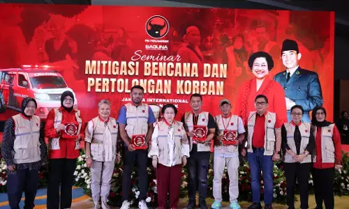 Megawati temui korban Bencana Aceh, Sumbar, dan Jabar