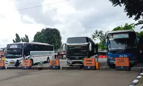 Terminal Kampung Rambutan sediakan 280 bus angkutan Nataru