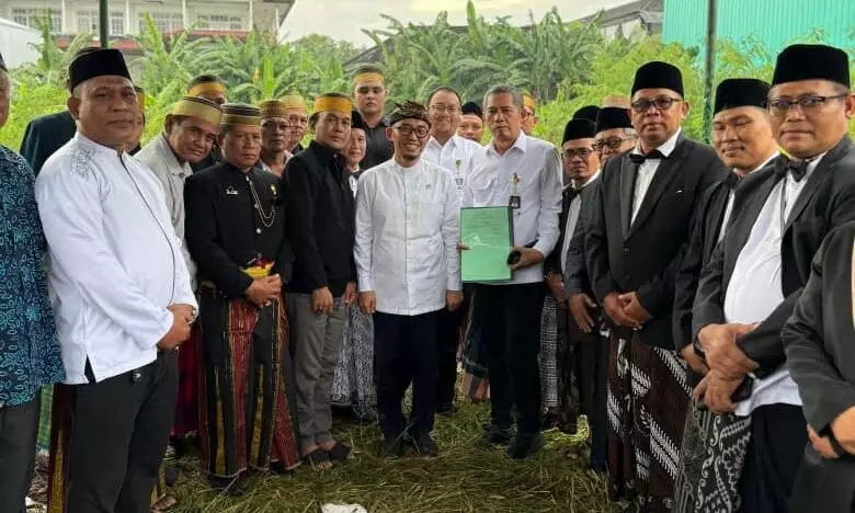 Warga Kampung Bugis hibahkan tanah untuk asrama Haji Bali Warga Kampung Bugis hibahkan tanah untuk asrama Haji Bali