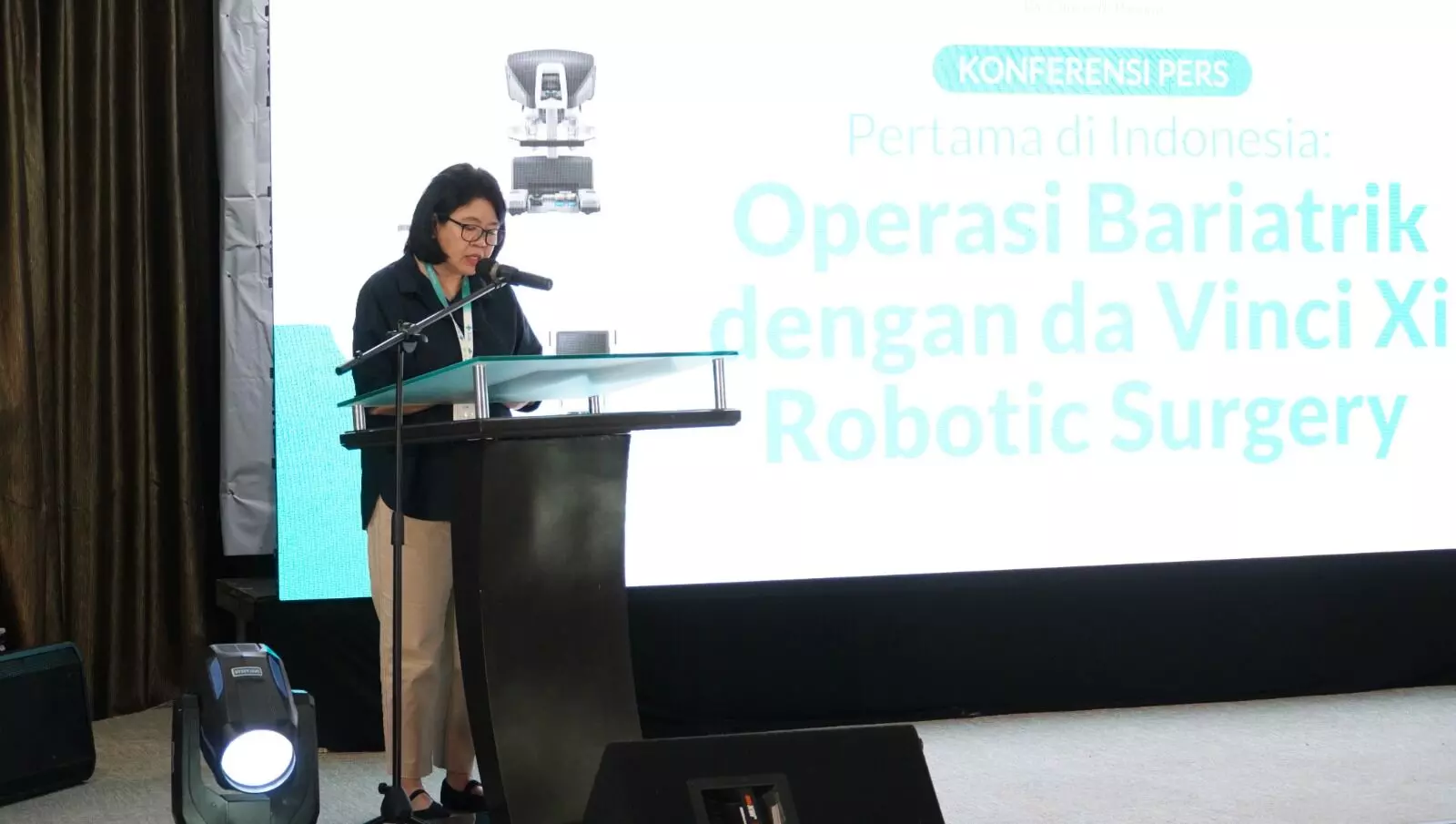 Operasi Bariatrik dengan da Vinci Xi Robotic Surgery di RS EMC Alam Sutera Operasi Bariatrik dengan da Vinci Xi Robotic Surgery di RS EMC Alam Sutera