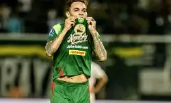 Persebaya lawan Borneo FC imbang 2-2