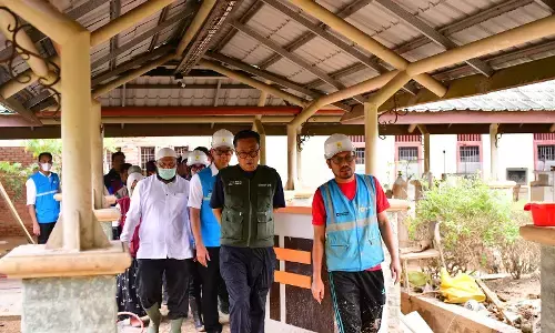 Direksi dan relawan PLN turun langsung percepatan pemulihan fasilitas umum di Aceh