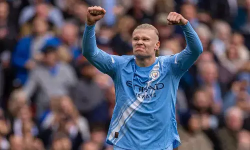 Manchester City rebut pucuk klasemen setelah tundukkan West Ham 3-0 Manchester City rebut pucuk klasemen setelah tundukkan West Ham 3-0