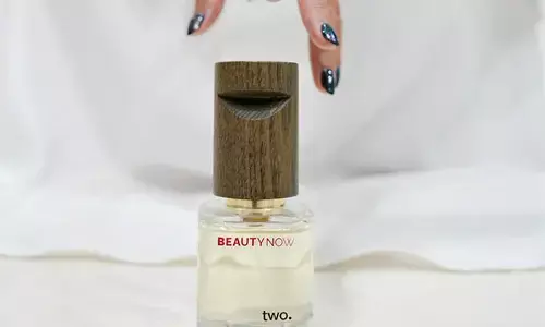 Two X France BEAUTYNOW®️ meluncurkan two, paduan parfum dan fashion