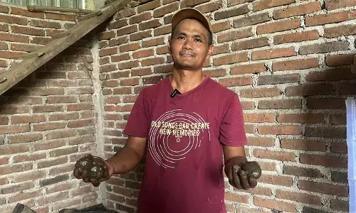 Berkah MBG, penjualan telur asin warga Madiun naik hingga 5.000 butir Berkah MBG, penjualan telur asin warga Madiun naik hingga 5.000 butir