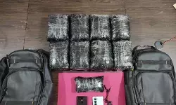 Polisi sita puluhan ribu pil ekstasi di Riau