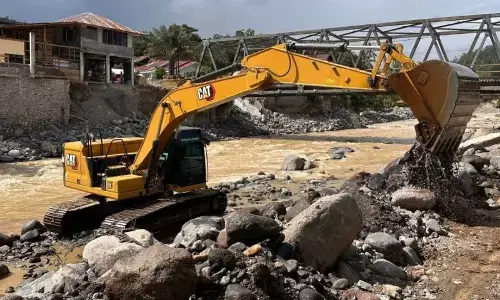 PU percepat pemulihan sungai pascabencana di Sumatera Barat