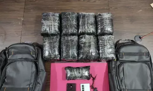 Polisi sita puluhan ribu pil ekstasi di Riau