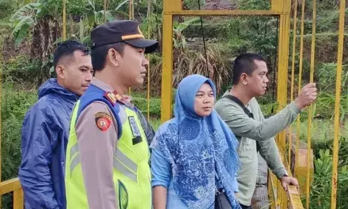 Tim gabungan menyisir sungai cari anak hanyut di Cianjur