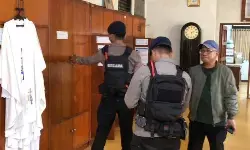 Tim Jibom dikerahkan sterilisasi gereja di Jaktim jelang Natal