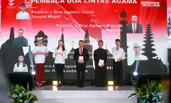 Doa lintas agama siswa Sekolah Rakyat menggema untuk Sumatera