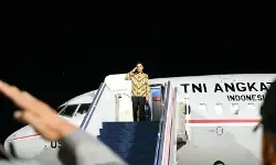 Gibran bertolak ke Jateng untuk perayaan Natal dan pantau mudik Gibran bertolak ke Jateng untuk perayaan Natal dan pantau mudik