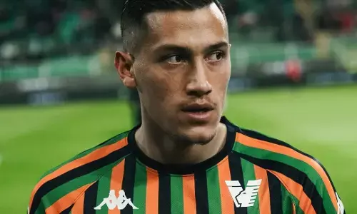 Jay Idzes: Pemain asal tanah air yang bernilai 10 juta Euro