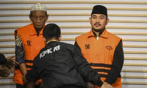 KPK dalami dugaan suap HM Kunang ke Kajari Bekasi
