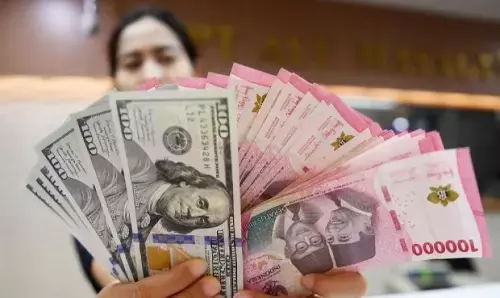 Rupiah menguat seiring pertumbuhan ekonomi AS di atas proyeksi