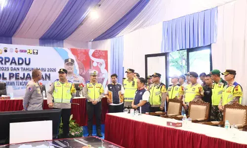 Pantau Pospam Pejagan, Wakapolda Jateng instruksikan pengamanan humanis dan doa bersama untuk tahun baru