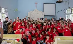 Momentum Natal 2025, Sekda Jateng berbagi kasih dan motivasi dengan puluhan bocah panti