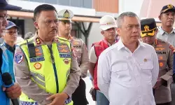 Korlantas: Kendaraan sumbu tiga dilarang lintasi tol selama Nataru