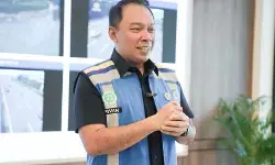 Hingga H+1 Natal, sebanyak 1,5 juta kendaraan tinggalkan Jabotabek Hingga H+1 Natal, sebanyak 1,5 juta kendaraan tinggalkan Jabotabek