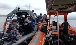 KM Putri Sakinah tenggelam di perairan Pulau Padar, 4 orang masih dicari