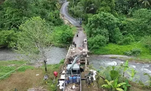 Korem Wirabraja lanjutkan pembangunan tujuh jembatan bailey tahap dua