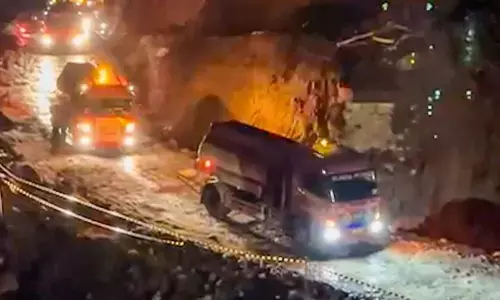 Pertamina Patra Niaga kirim tujuh mobil tangki BBM ke Bener Meriah Pertamina Patra Niaga kirim tujuh mobil tangki BBM ke Bener Meriah