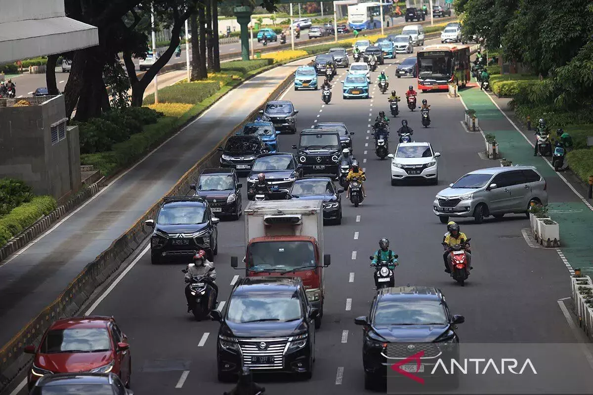 Natal usai: Aturan ganjil genap kembali berlaku 29 Desember 2025 Natal usai: Aturan ganjil genap kembali berlaku 29 Desember 2025