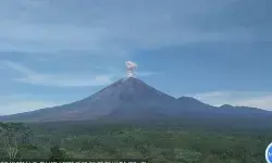 Aktivitas Gunung Semeru masih didominasi gempa letusan Aktivitas Gunung Semeru masih didominasi gempa letusan