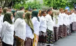 Sebanyak 2.606 pegawai di Kudus terima SK ASN PPPK Paruh Waktu Sebanyak 2.606 pegawai di Kudus terima SK ASN PPPK Paruh Waktu