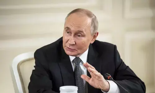 Putin ancam balasan usai kediamannya diserang Ukraina