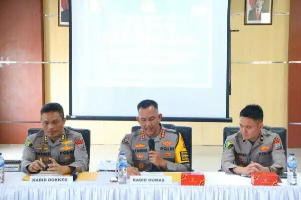 Empat korban kebakaran Panti Werda Damai Manado berhasil diidentifikasi Empat korban kebakaran Panti Werda Damai Manado berhasil diidentifikasi
