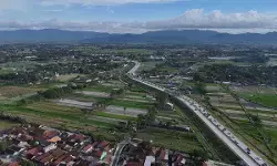 Jasa Marga catat lalu lintas Tol Nusantara naik 8,46% hingga H-3 Tahun Baru