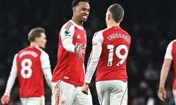 Arsenal raih kemenangan telak 4-1 atas Aston Villa Arsenal raih kemenangan telak 4-1 atas Aston Villa
