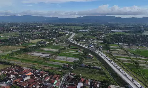 Jasa Marga catat lalu lintas Tol Nusantara naik 8,46% hingga H-3 Tahun Baru