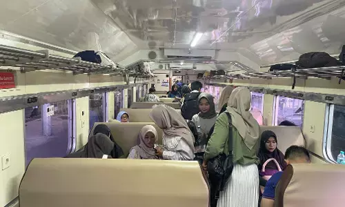 Nataru, KAI Divre II Sumbar layani lebih dari 100 ribu penumpang