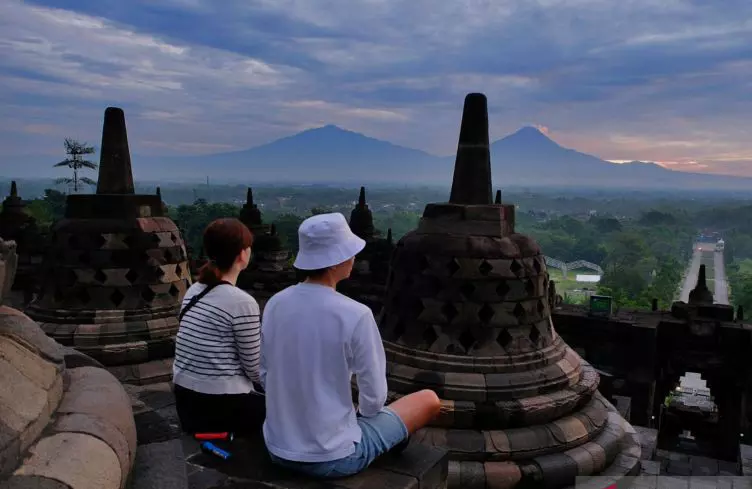 Jumlah pengunjung sunrise di Candi Borobudur 1 Januari lebihi target Jumlah pengunjung sunrise di Candi Borobudur 1 Januari lebihi target